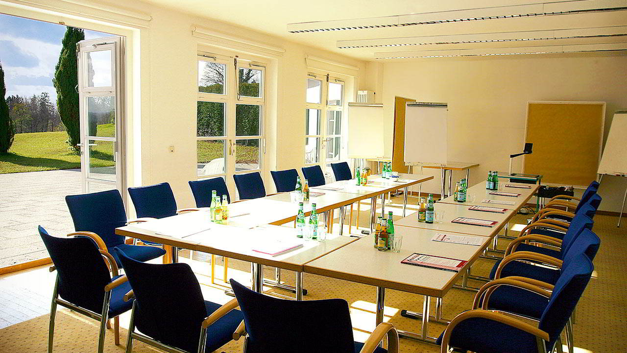 051-Konferenzraum-Golfhaus.jpg